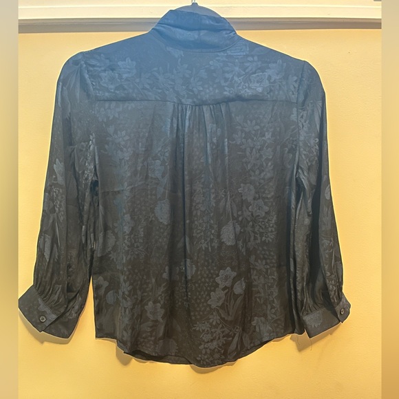 Banana Republic Textured Tie-neck blouse XXS Petite - Picture 4 of 6